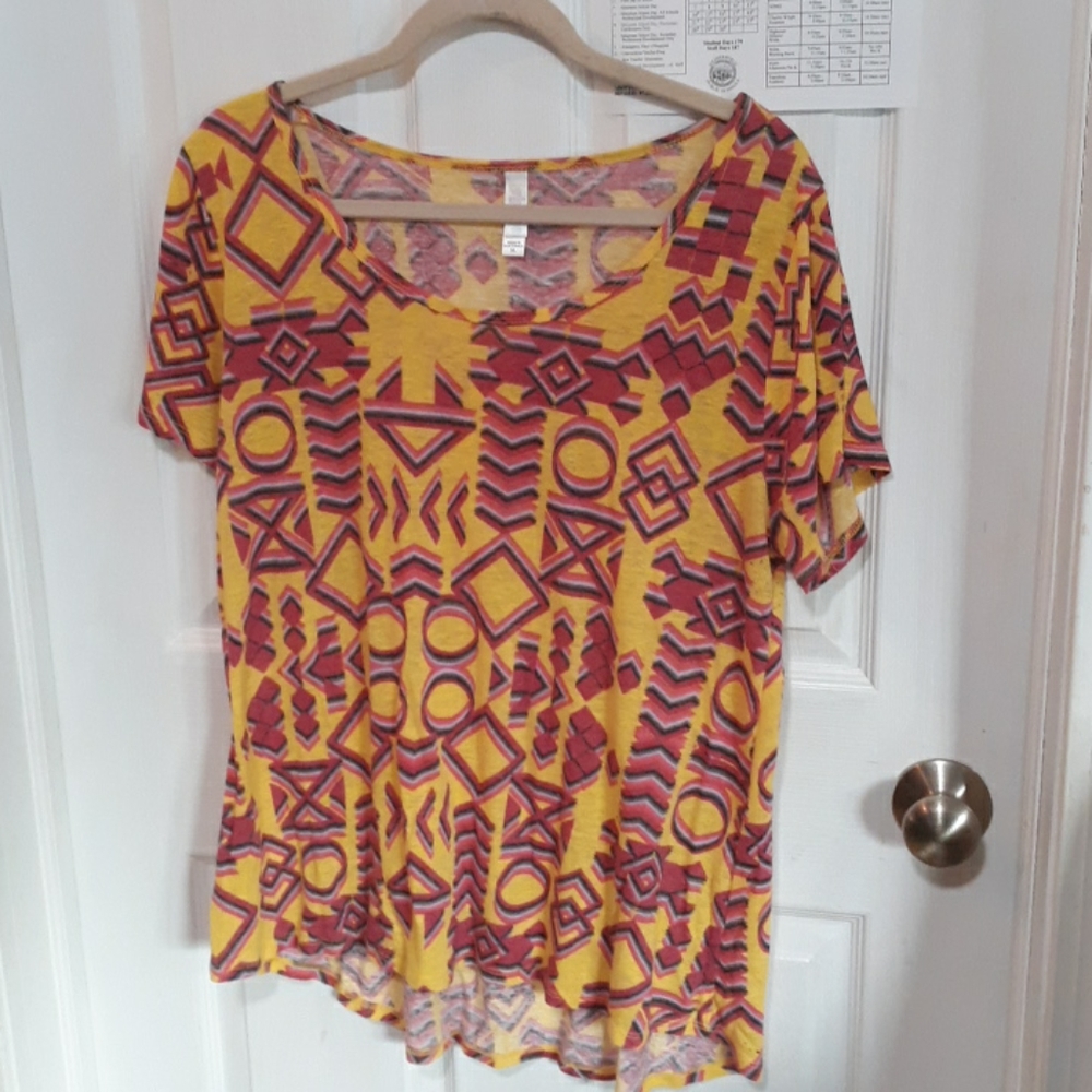 Short sleeve shirt